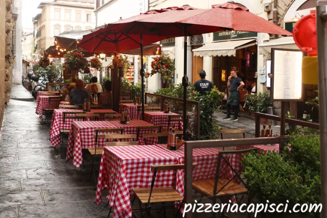 Tips Berburu Kuliner Khas di Italia